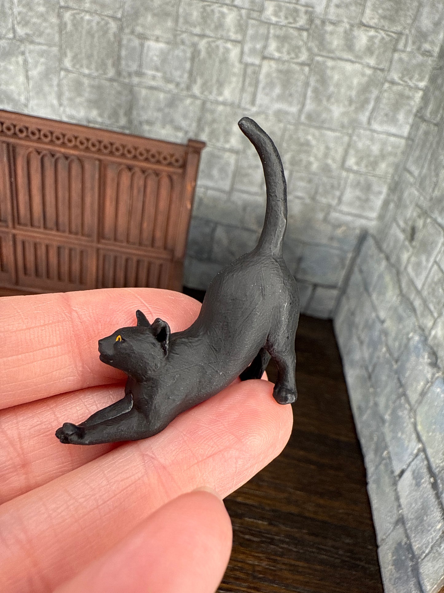 Black Cat - 1:12 Scale