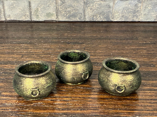 Acid Green Distressed Cauldron