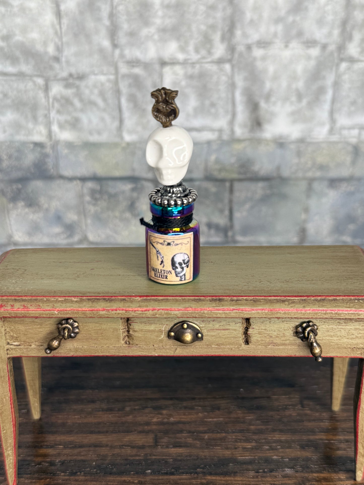 Skull Potion - 1:12 Scale