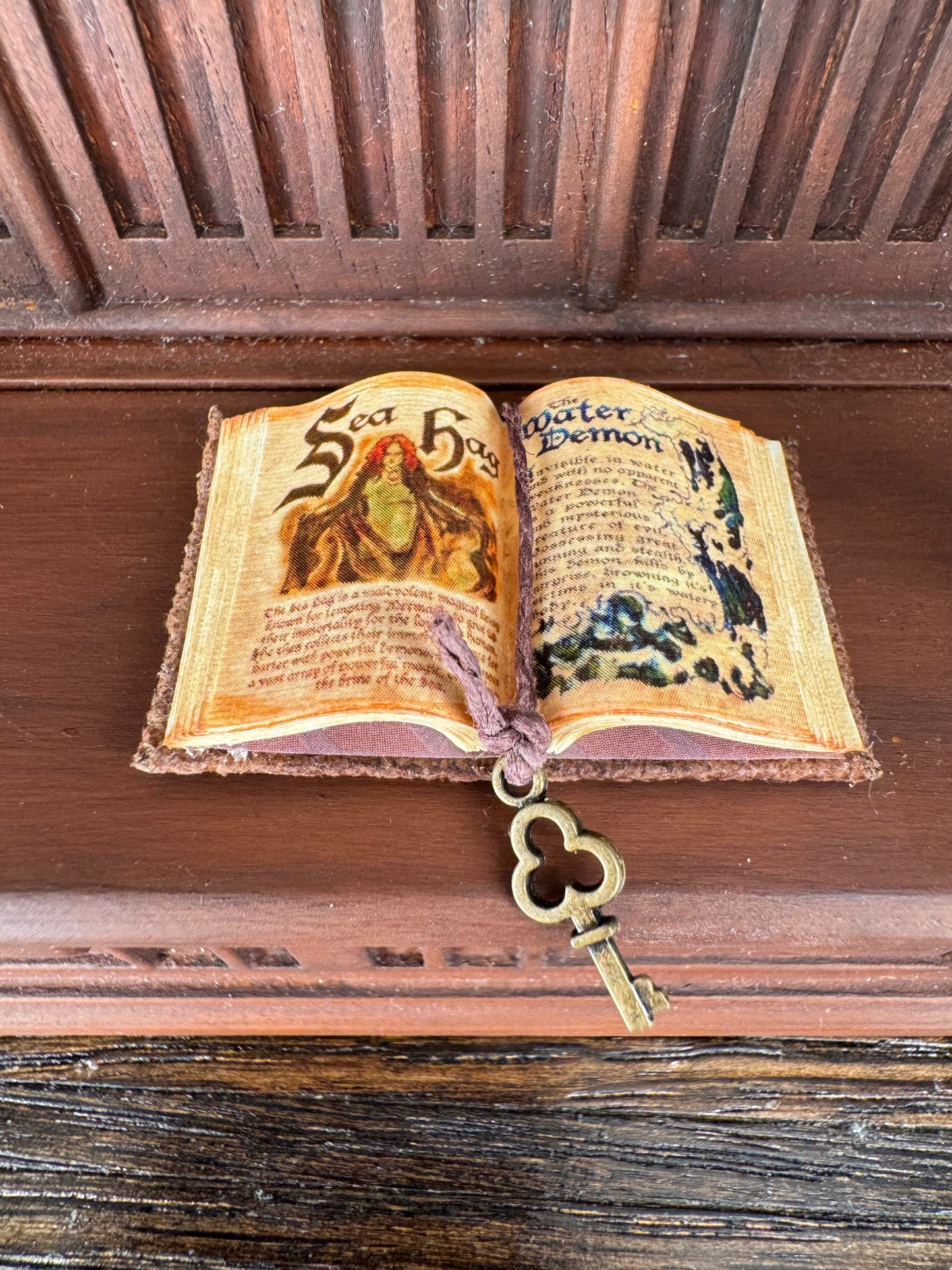 Book of Shadows Sea Hag and Water Demon Open Book - 1:12 Scale
