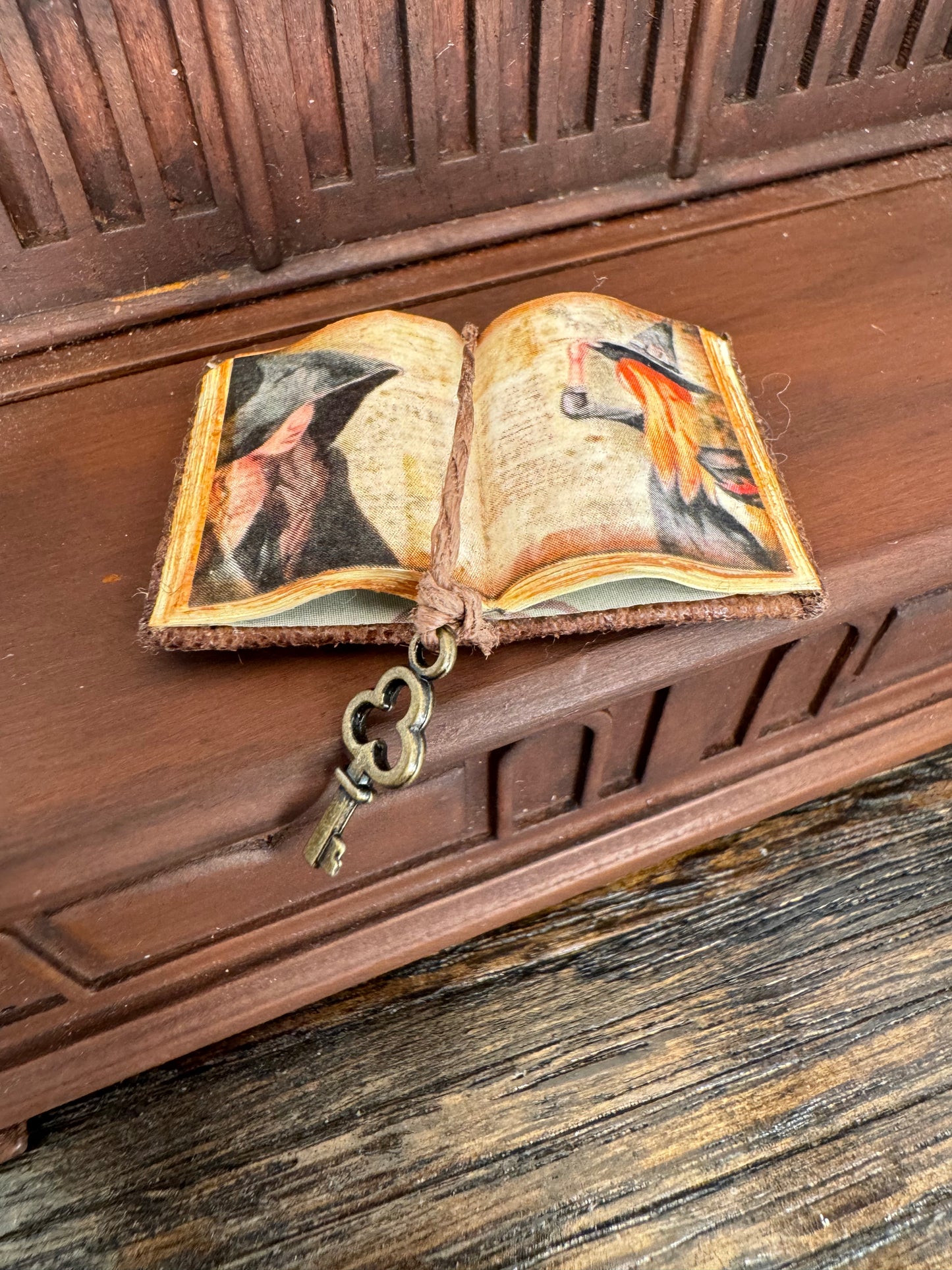 Hooded Witch with Blond Witch Open Book - 1:12 Scale