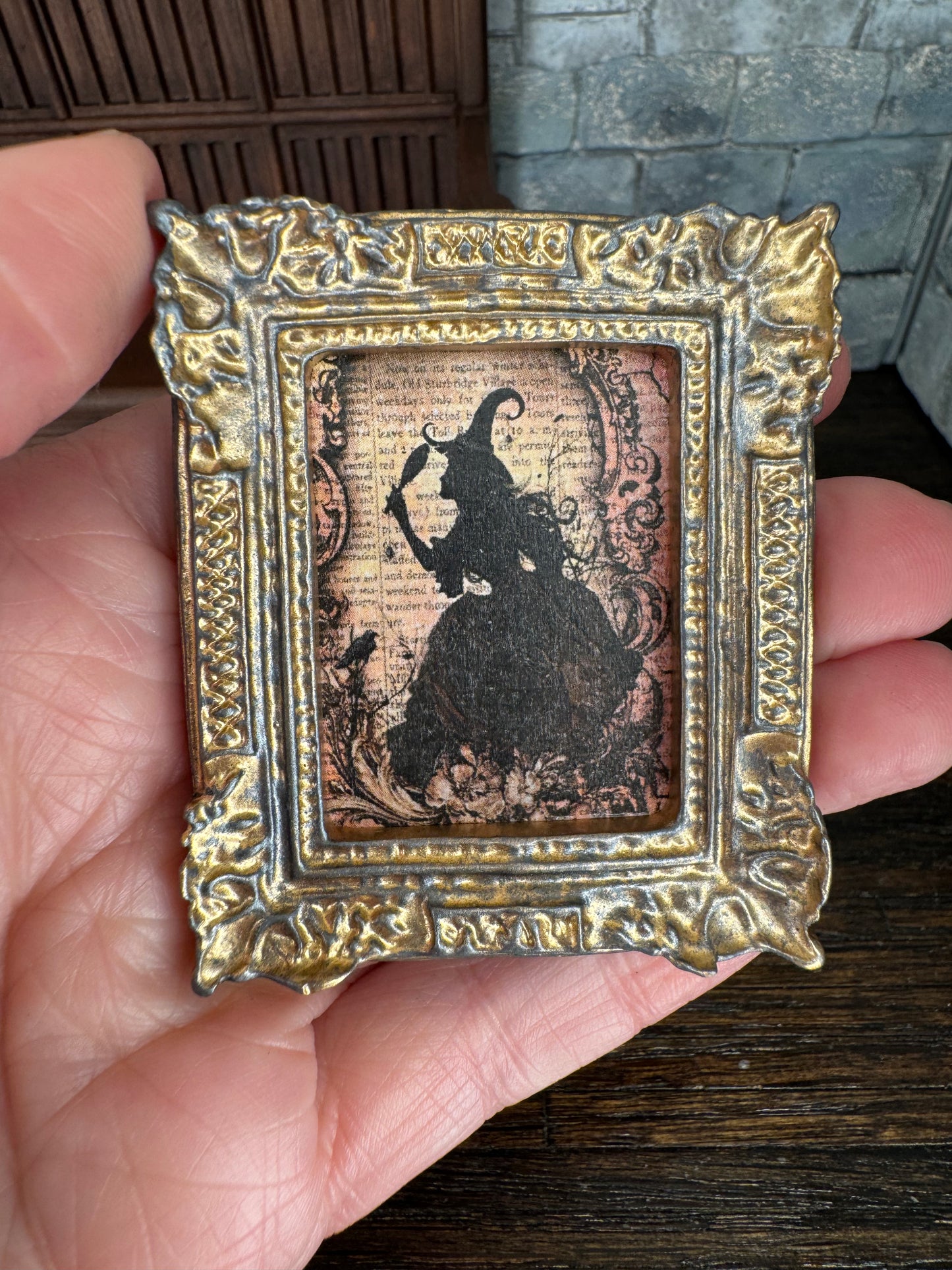 Silhouette Witch with Hand Mirror and Raven Framed Printed Art - 1:12 Scale