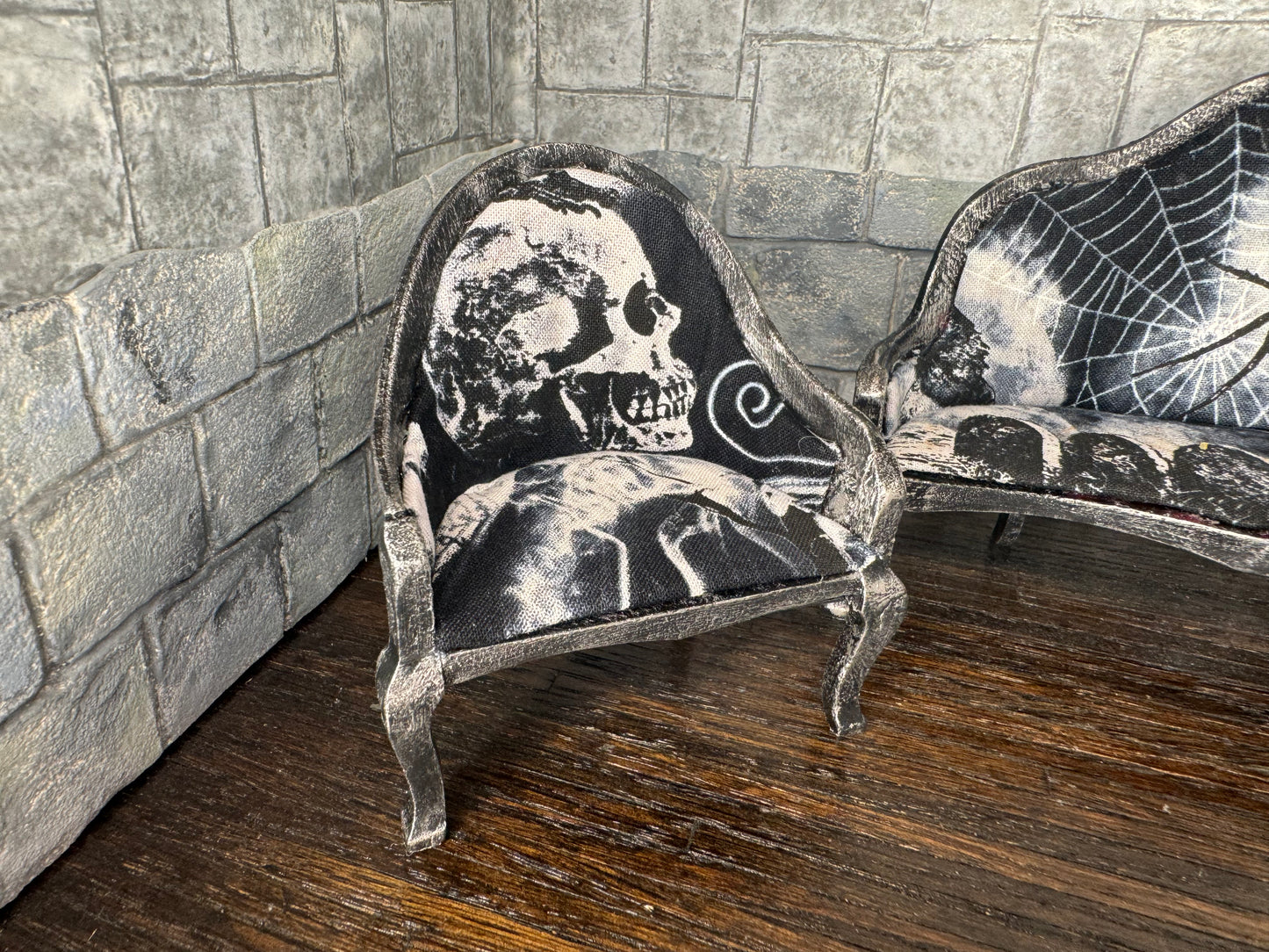 Horror/Gothic Inspired 3-Piece Couch and two Chairs - 1:12 Scale