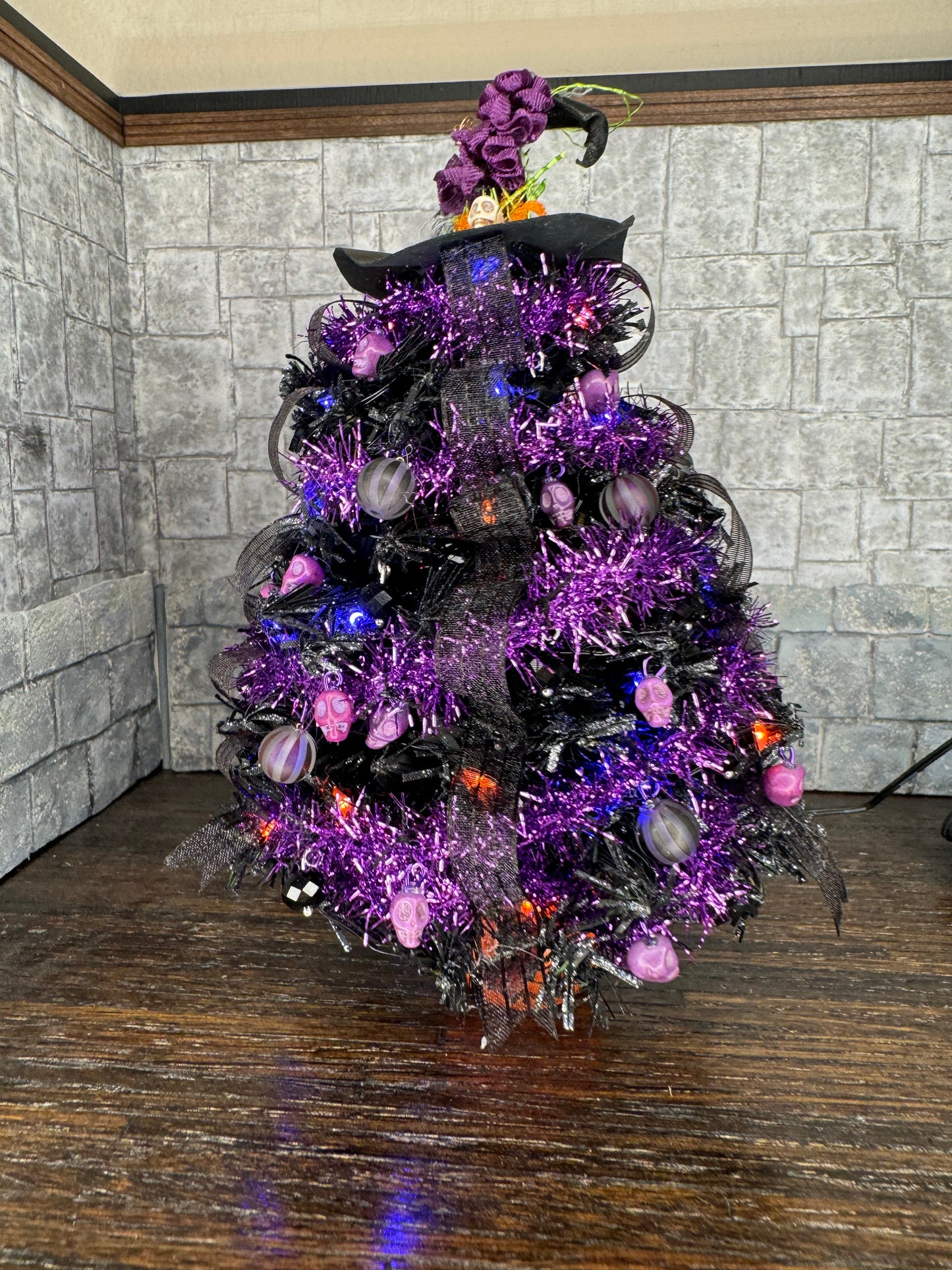 Halloween Christmas Tree in Purple with Witch Hat Topper - 1:12 Scale Dollhouse Miniature